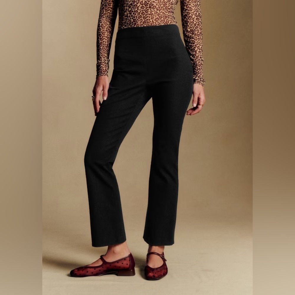 Sezane Ciara Clara trousers black kick flare ponte ankle pants size 40 Large